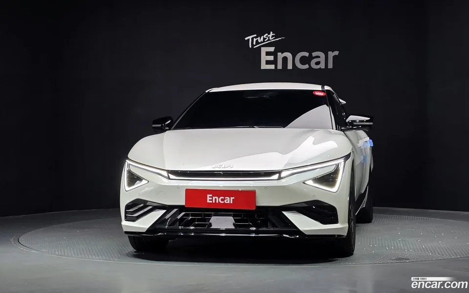 Kia EV6 2WD 2025 — thumbnail 3
