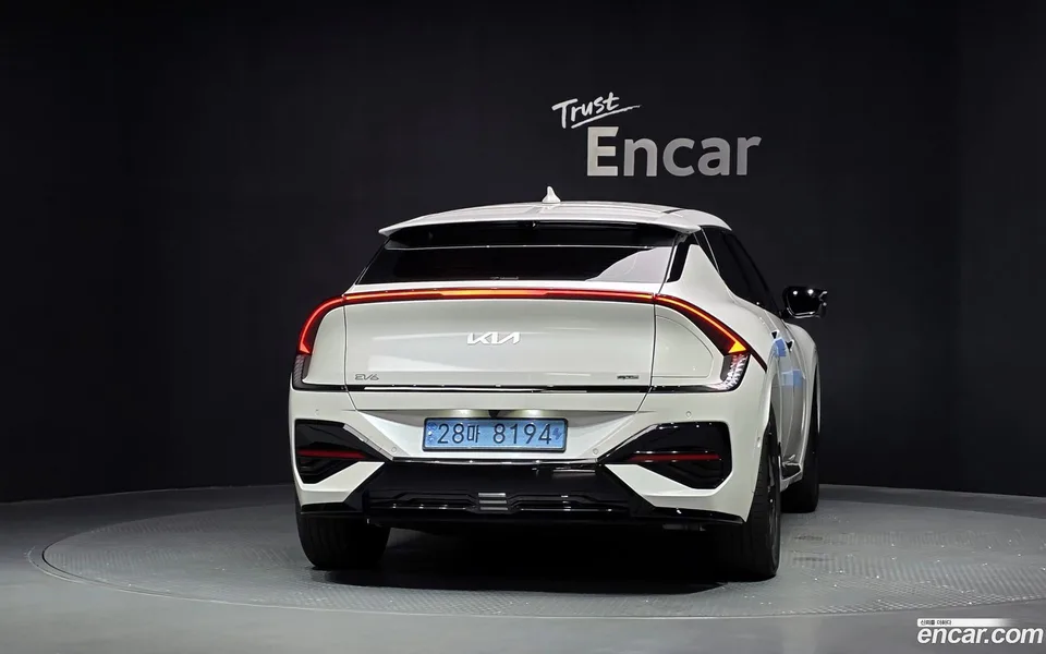 Kia EV6 2WD 2025 — thumbnail 4