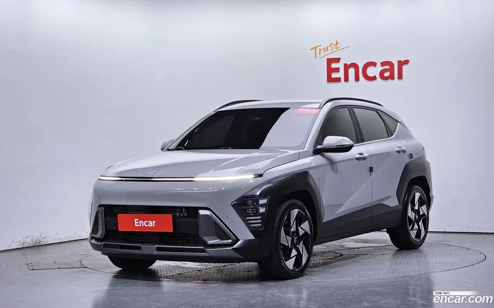 Hyundai Kona 1.6 2WD 2024 — photo 1, buy with delivery to Moscow