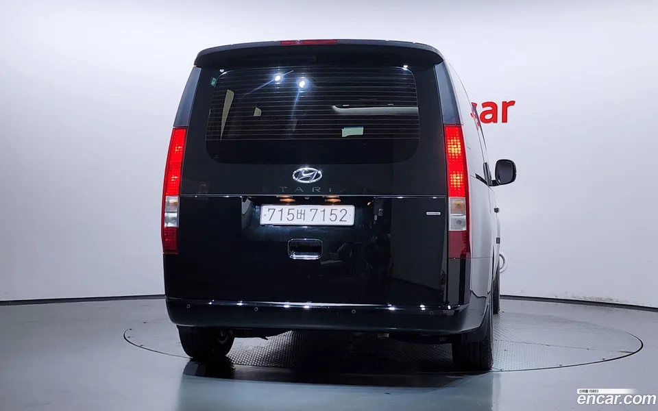 Hyundai Staria 4WD 11 2023 — thumbnail 4