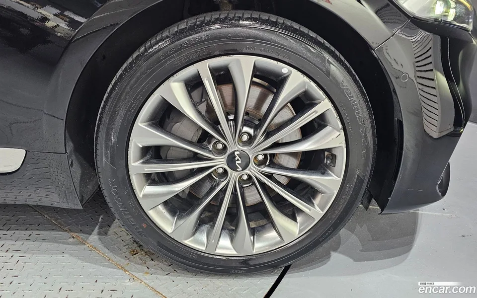 Kia K9 3.8 GDI 2022 — thumbnail 2