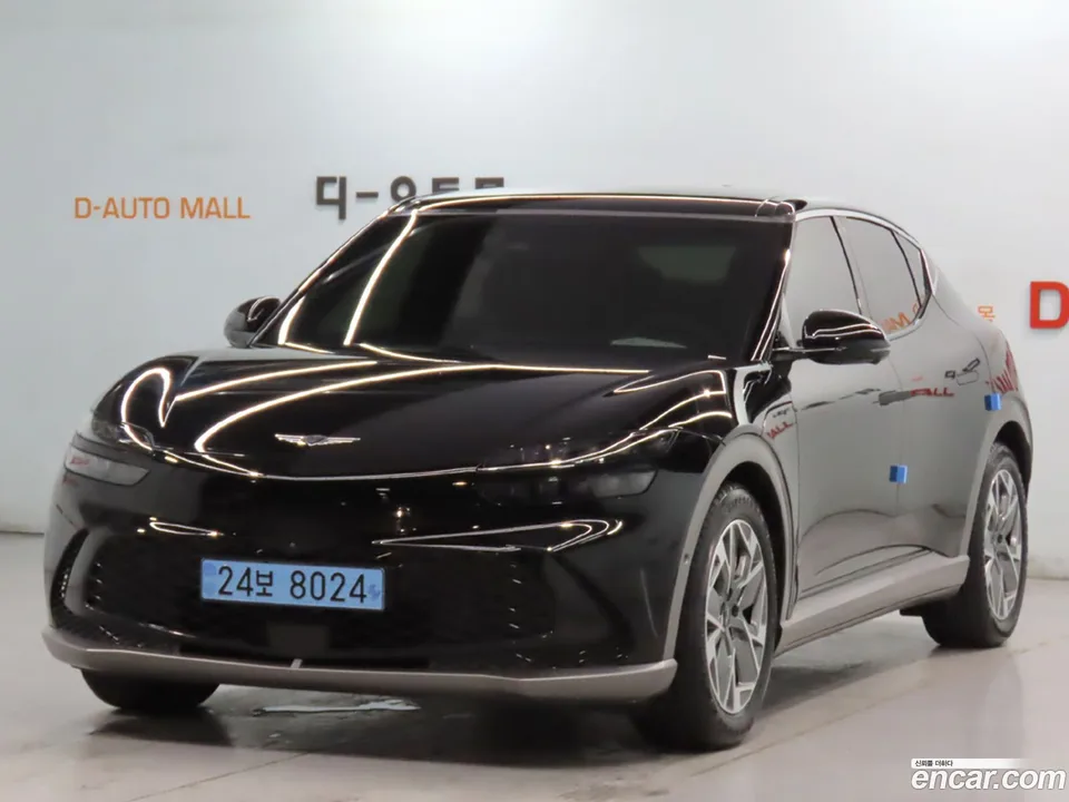 Genesis GV60 2022 — photo 1, buy with delivery to Moscow