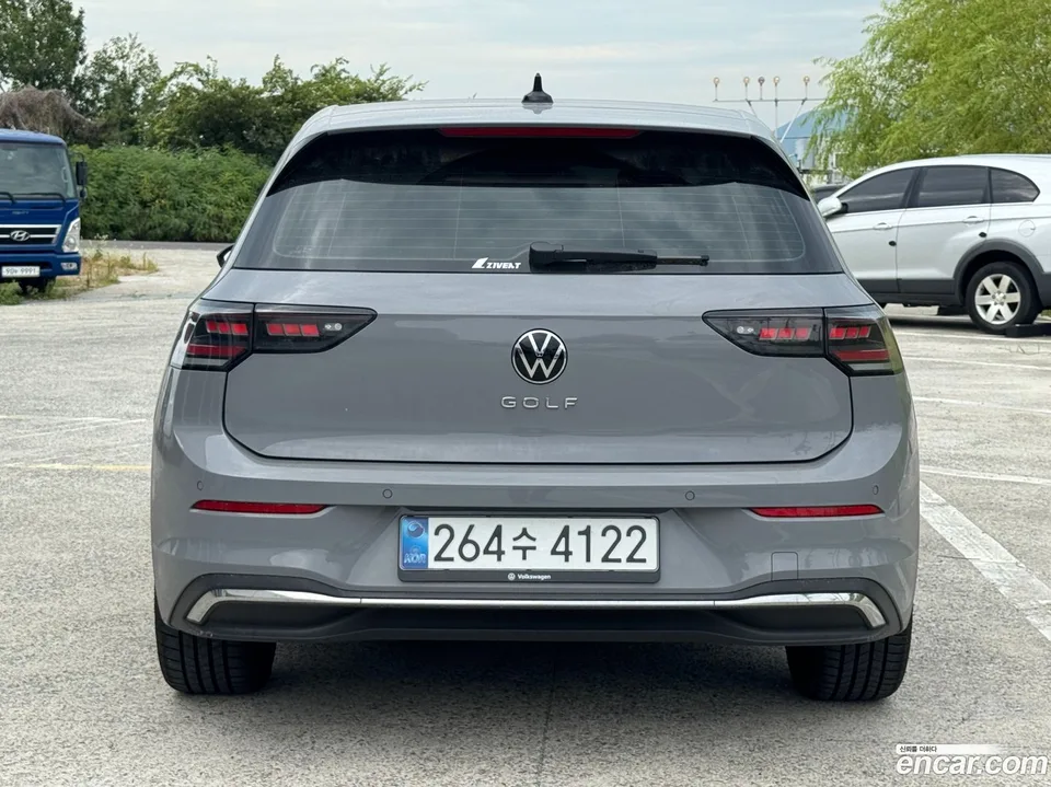 Volkswagen Golf 2.0 TDI 2025 — thumbnail 4
