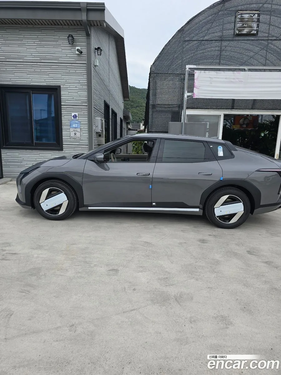 Kia EV4 2WD 2026 — thumbnail 2