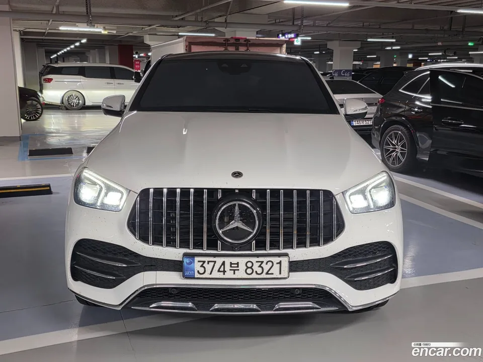 Mercedes-Benz GLE-Class GLE400d 4MATIC 2023 — thumbnail 3