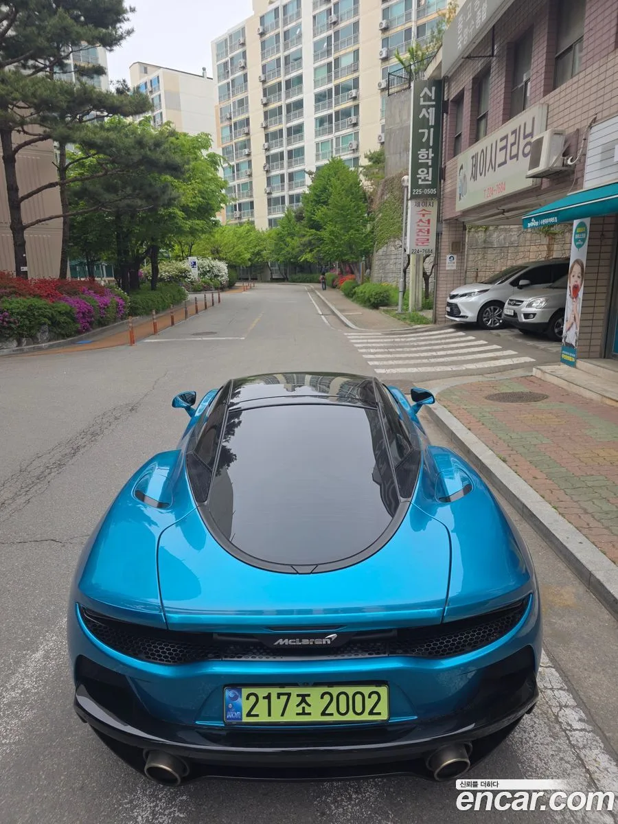 McLaren GT 4.0 2023 — thumbnail 5