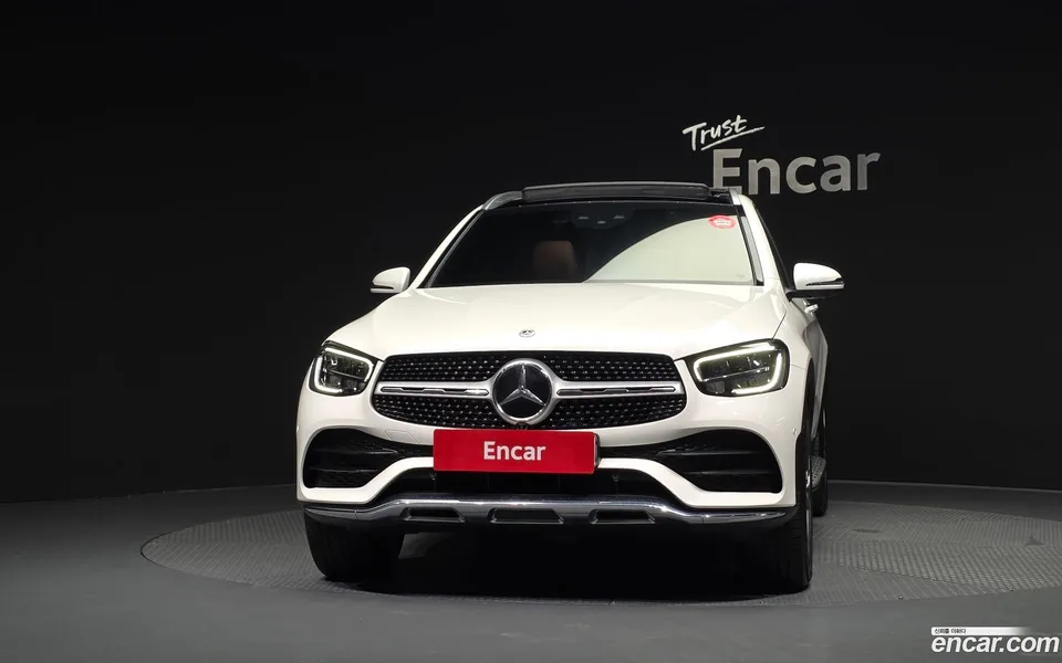 Mercedes-Benz GLC-Class GLC300e 4MATIC 2022 — thumbnail 3