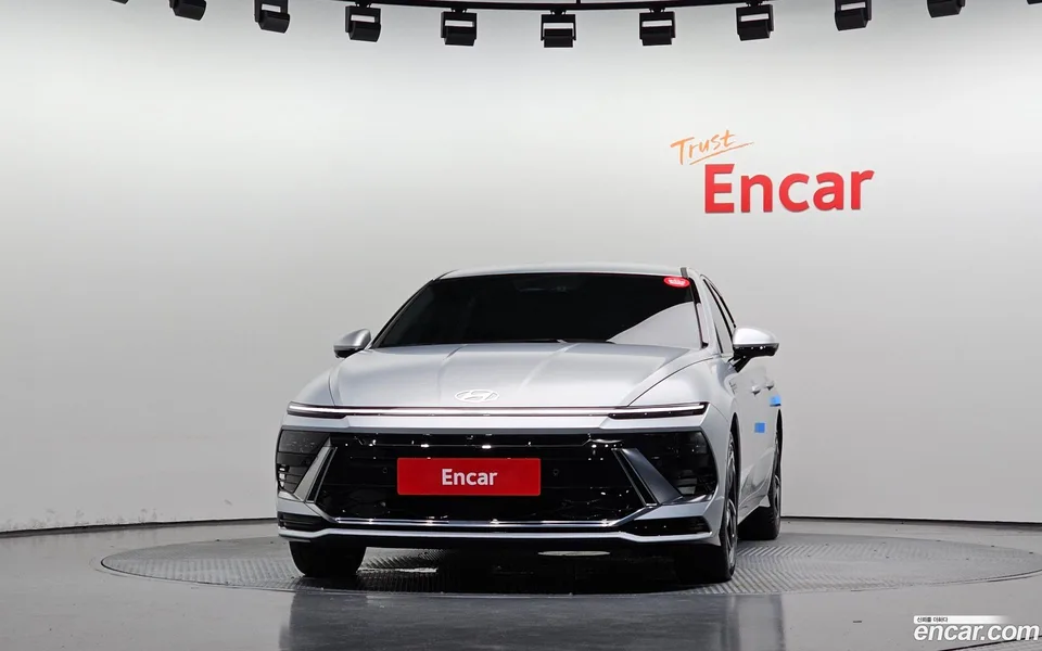 Hyundai Sonata The Edge Hybrid 2025 — thumbnail 3
