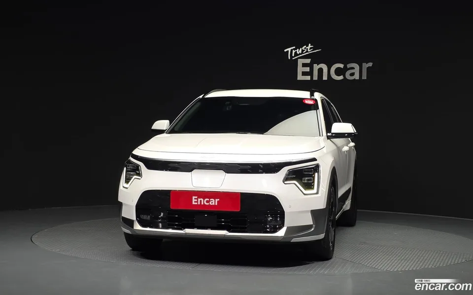 Kia Niro EV 2023 — thumbnail 3