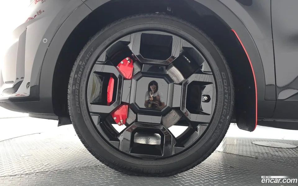 Kia Sorento 2.5T 2WD 2023 — thumbnail 2