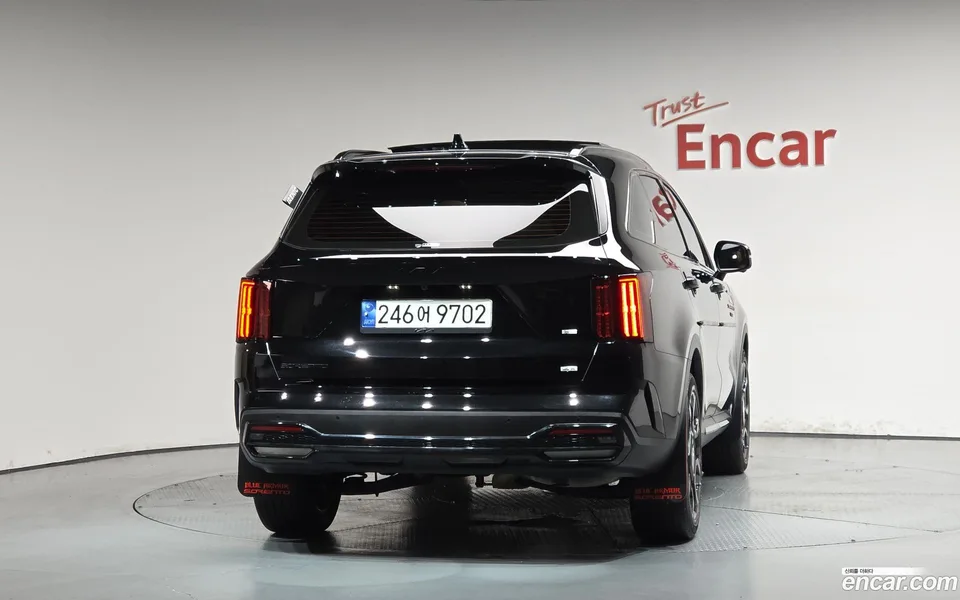 Kia Sorento 2.5T 2WD 2023 — thumbnail 4
