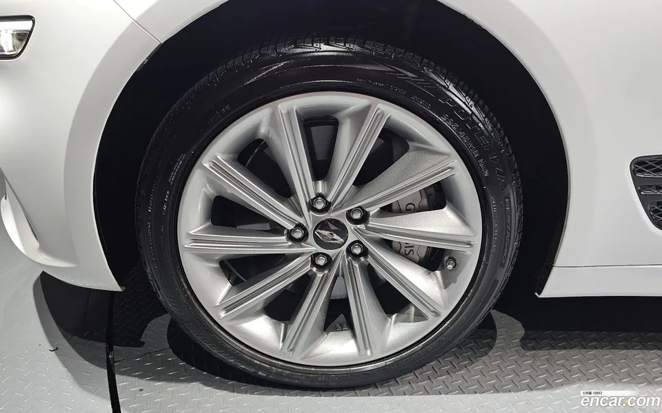 Genesis G70 2.5T 4WD 2024 — thumbnail 5