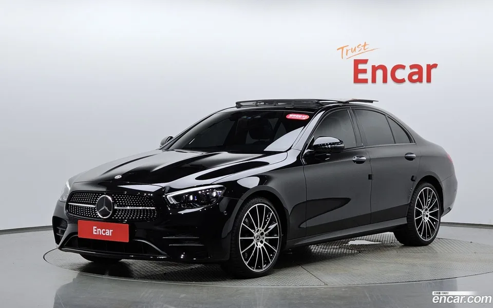 Mercedes-Benz E-Class E350 4MATIC AMG Line 2023 — photo 1, buy with delivery to Moscow