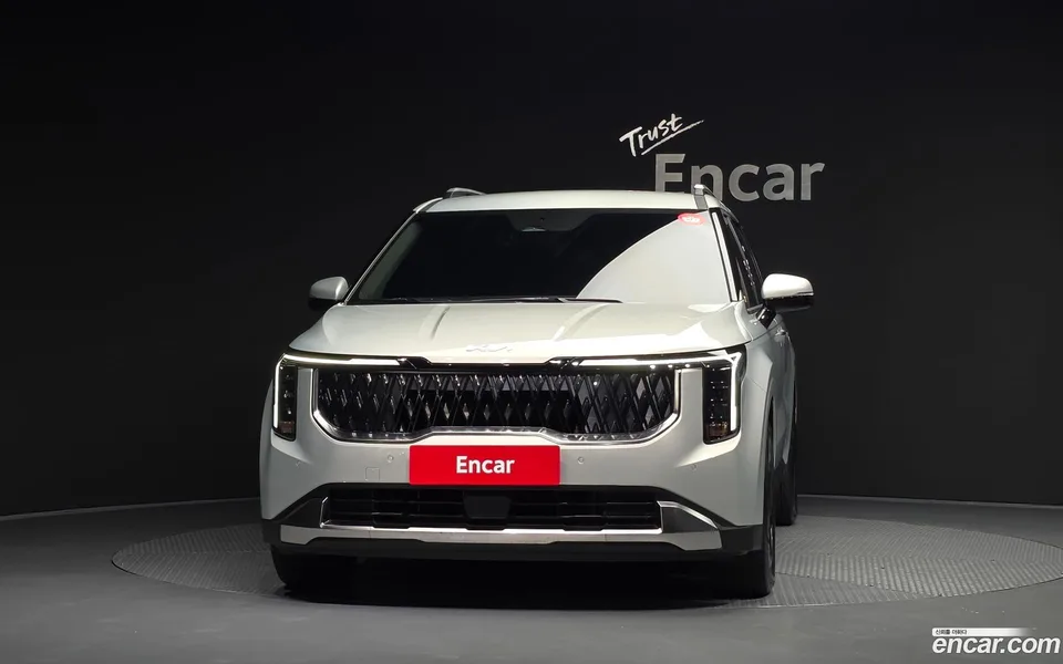 Kia Carnival 7 2025 — thumbnail 3