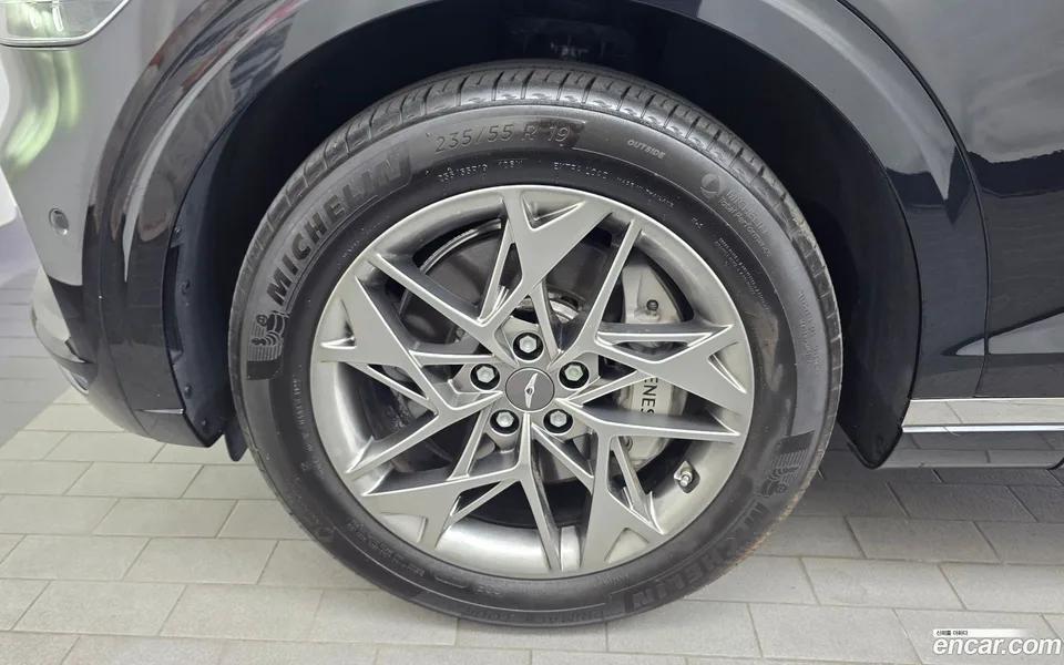 Genesis GV70 2.5T AWD 2023 — thumbnail 2
