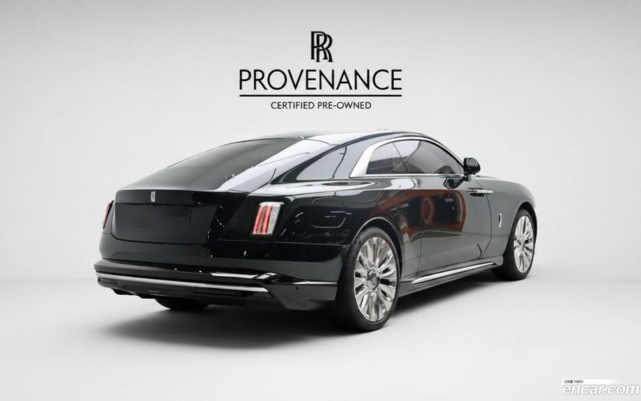 Rolls-Royce Spectre 2023 — 3