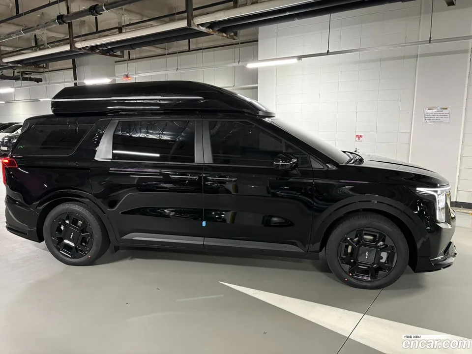 Kia Carnival HEV 9 () 2026 — thumbnail 2