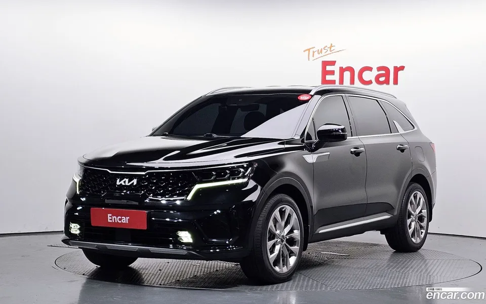 Kia Sorento 2.5T 2WD 2023 — photo 1, buy with delivery to Moscow