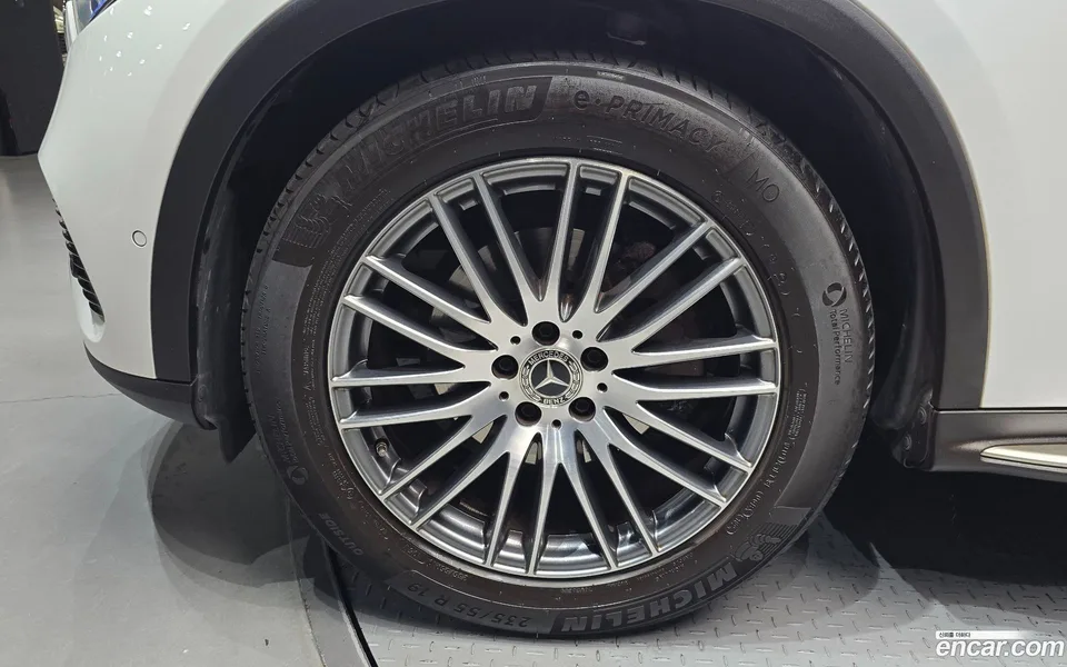 Mercedes-Benz GLC-Class GLC220 d 4MATIC 2024 — thumbnail 5