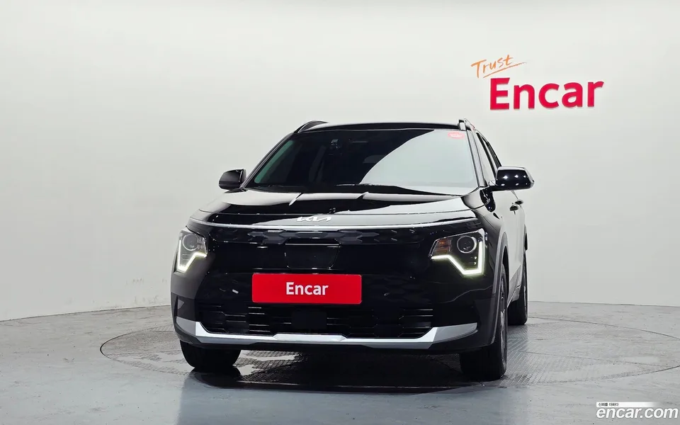 Kia Niro EV 2023 — thumbnail 3