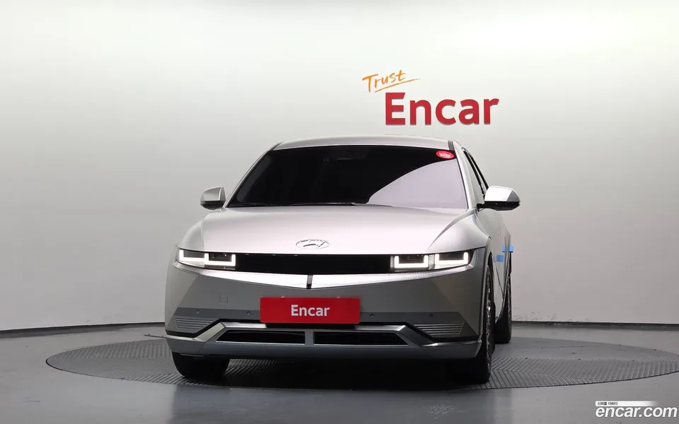 Hyundai Ioniq 5 2022 — thumbnail 3