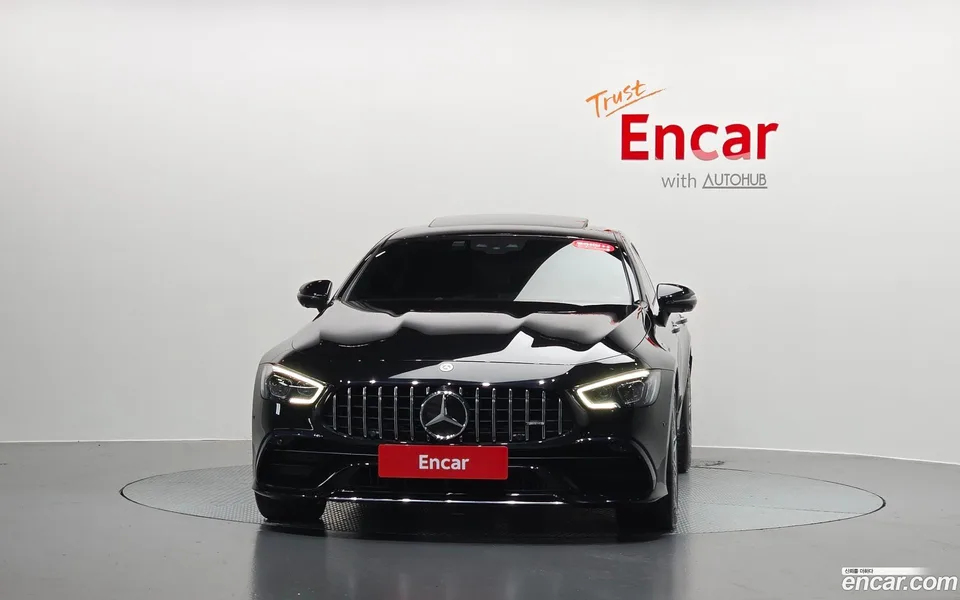 Mercedes-Benz AMG GT 4 43 4MATIC+ 2023 — thumbnail 3