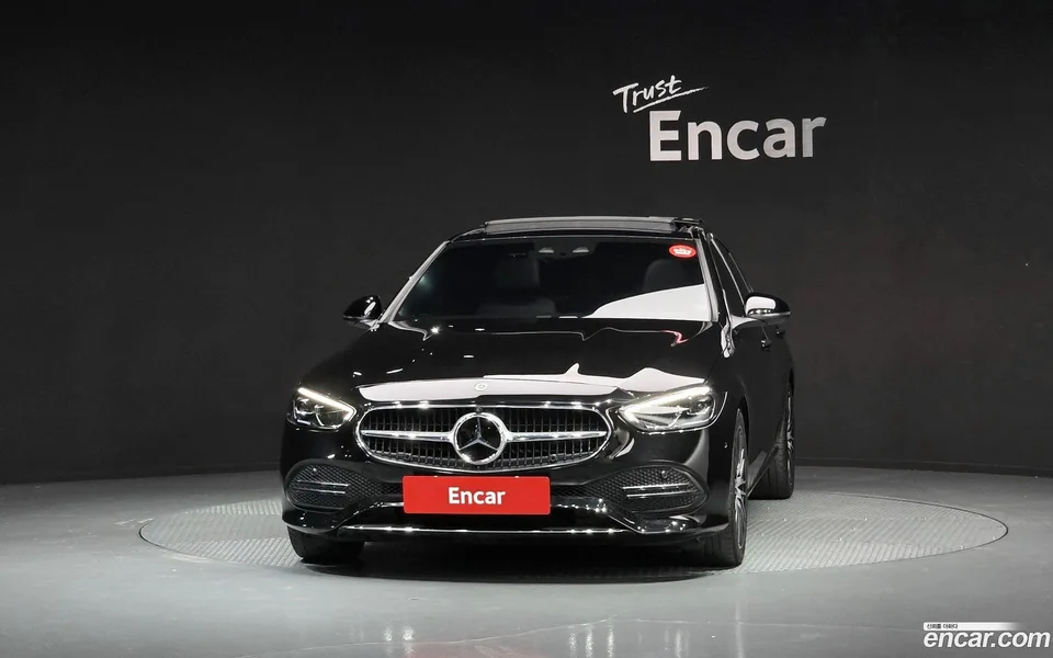 Mercedes-Benz C-Class C300 4MATIC 2024 — миниатюра 3