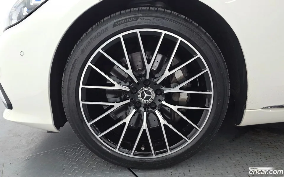 Mercedes-Benz S-Class S580L 4MATIC 2022 — thumbnail 2