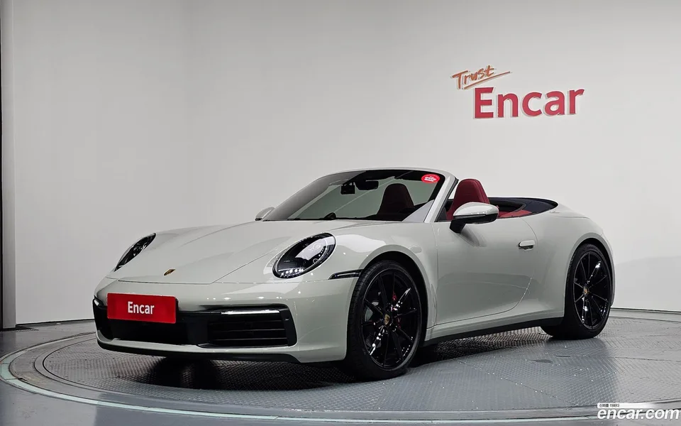 Porsche 911 (992) 4 2023 — photo 1, buy with delivery to Moscow