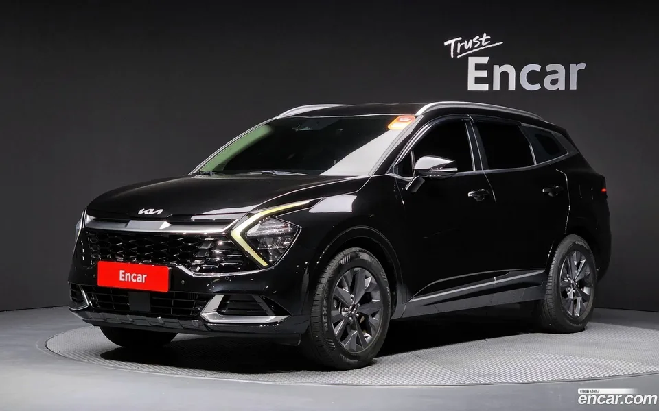 Kia Sportage 1.6 2WD 2022 — photo 1, buy with delivery to Moscow