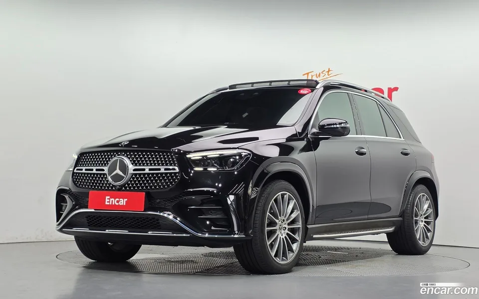 Mercedes-Benz GLE-Class GLE450 4MATIC 2023 — photo 1, buy with delivery to Moscow