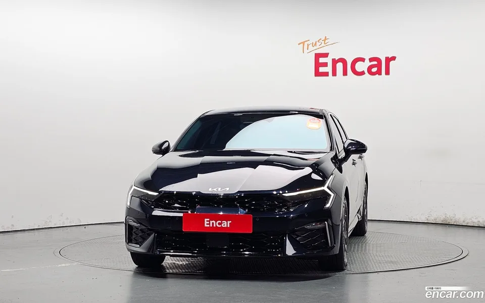 Kia K5 Hybrid 2025 — thumbnail 3