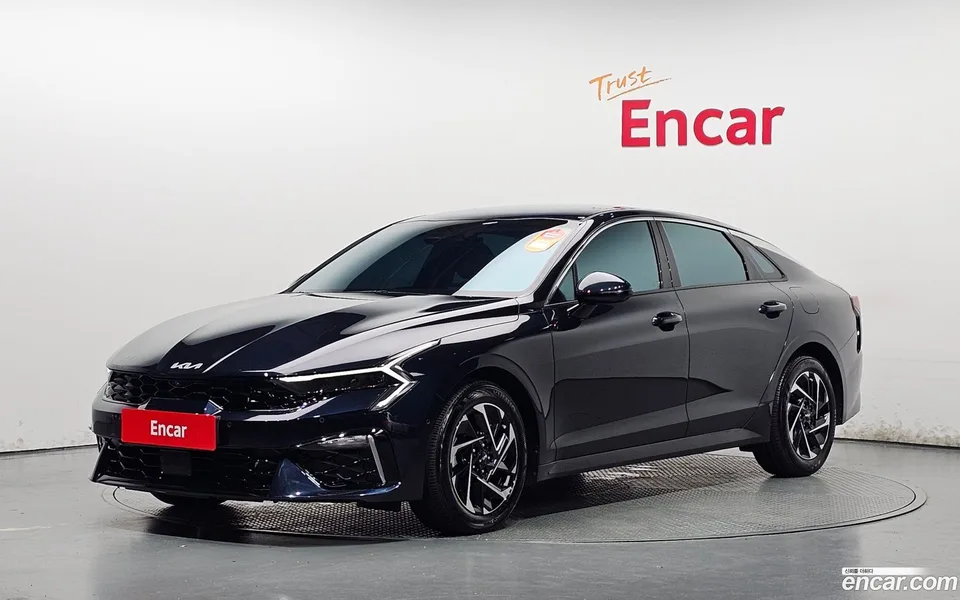 Kia K5 Hybrid 2025 — photo 1, buy with delivery to Moscow
