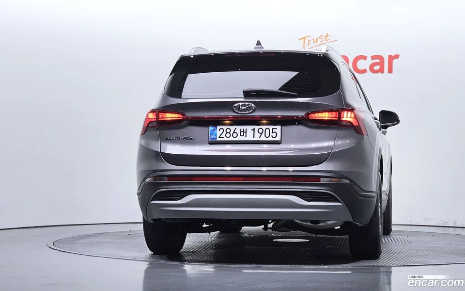 Hyundai SantaFe 2.2 2WD 2022 — thumbnail 4