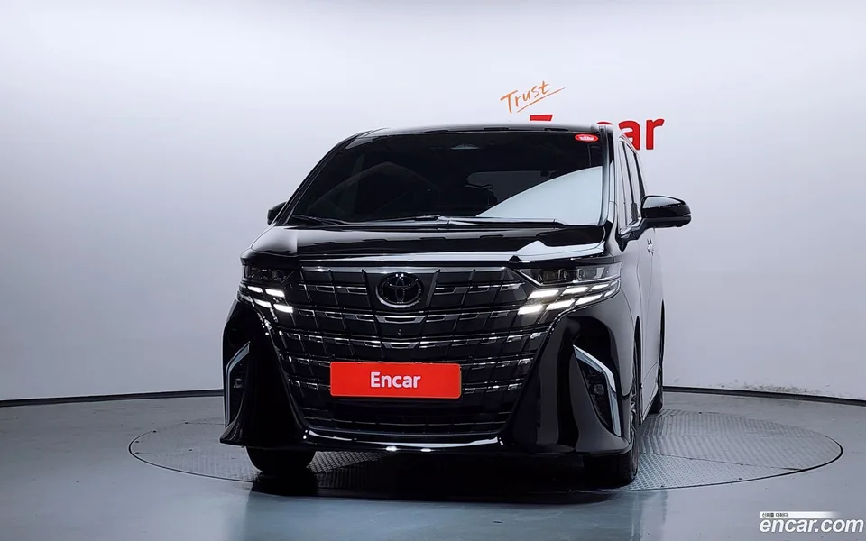 Toyota Alphard 2.5 HEV AWD 2024 — thumbnail 3