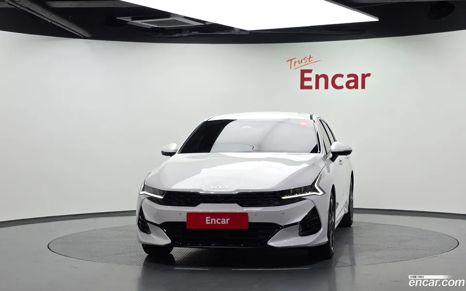 Kia K5 2.0 2022 — thumbnail 3