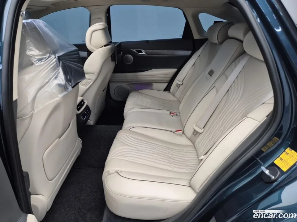 Genesis G80 3.5 AWD 2022 — photo 1, buy with delivery to Moscow