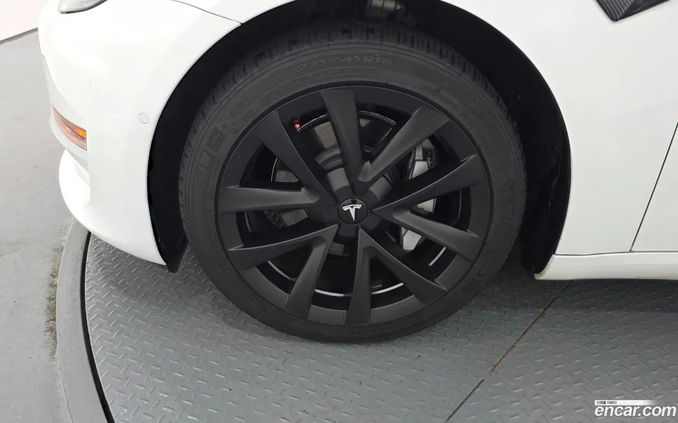 Tesla Model 3 RWD 2022 — thumbnail 5