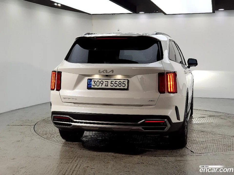 Kia Sorento HEV 1.6 4WD 2023 — thumbnail 4