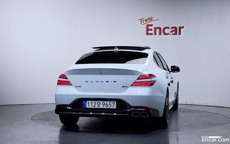 Genesis G70 2.0T 4WD 2022 — thumbnail 4