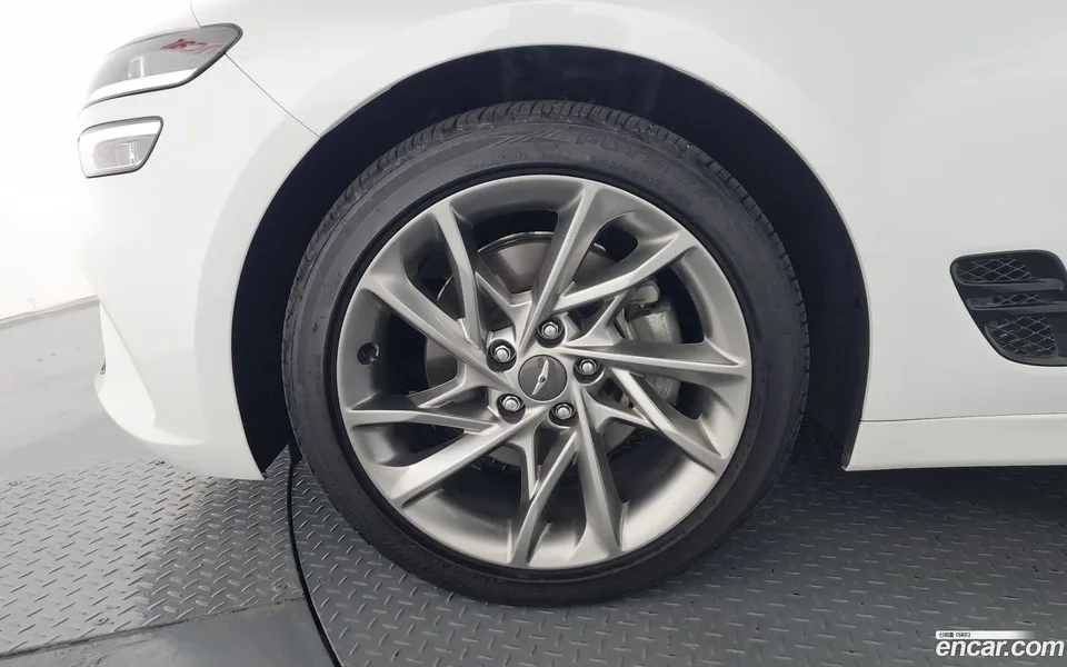 Genesis G70 2.0T 4WD 2022 — thumbnail 5
