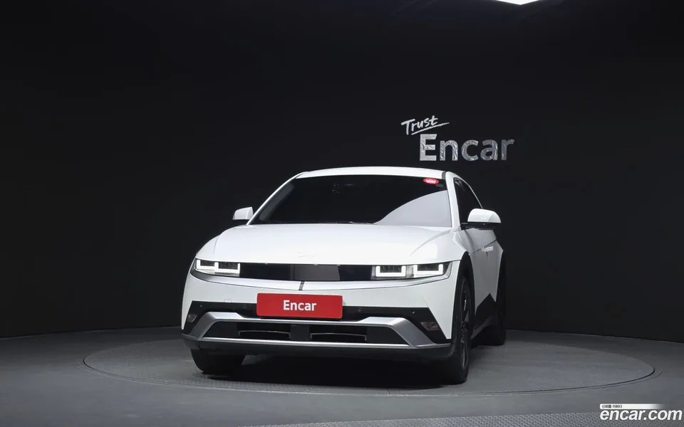 Hyundai Ioniq 5 2024 — thumbnail 3