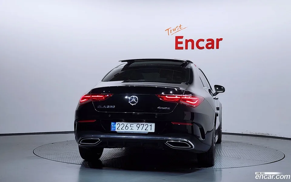 Mercedes-Benz CLA-Class CLA250 4MATIC 2023 — thumbnail 4