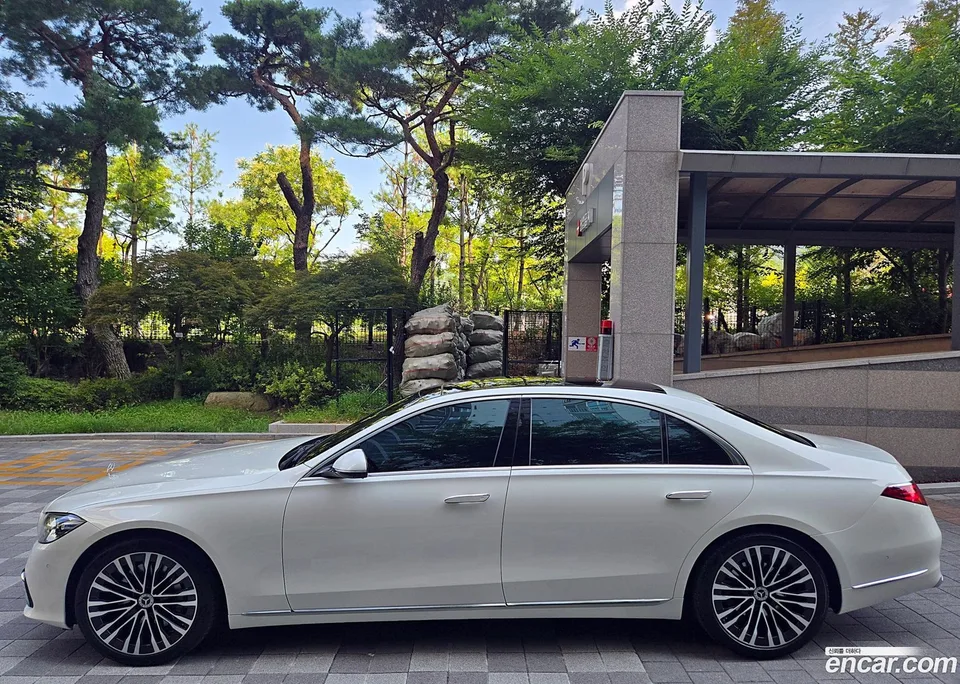 Mercedes-Benz S-Class S450L 4MATIC 2022 — thumbnail 3