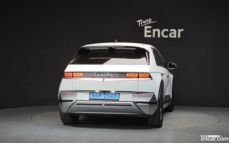 Hyundai Ioniq 5 2024 — thumbnail 4