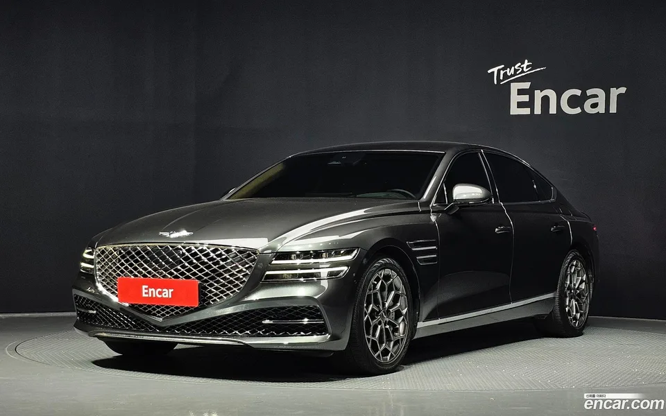 Genesis G80 3.5 AWD 2023 — photo 1, buy with delivery to Moscow