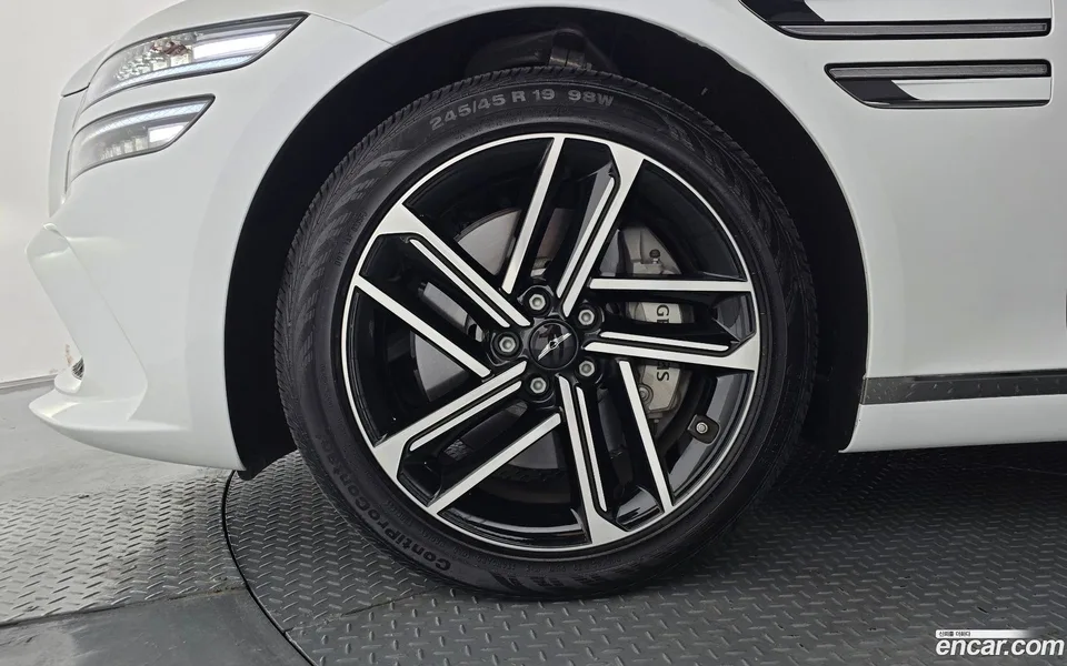 Genesis G80 2.5 2WD 2024 — thumbnail 2