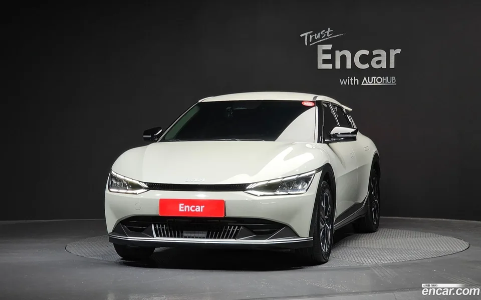 Kia EV6 2023 — thumbnail 3