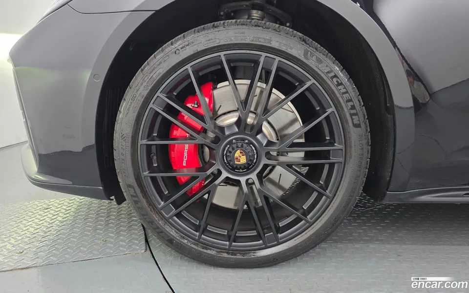 Porsche Panamera (976) 4.0 GTS 2025 — thumbnail 2