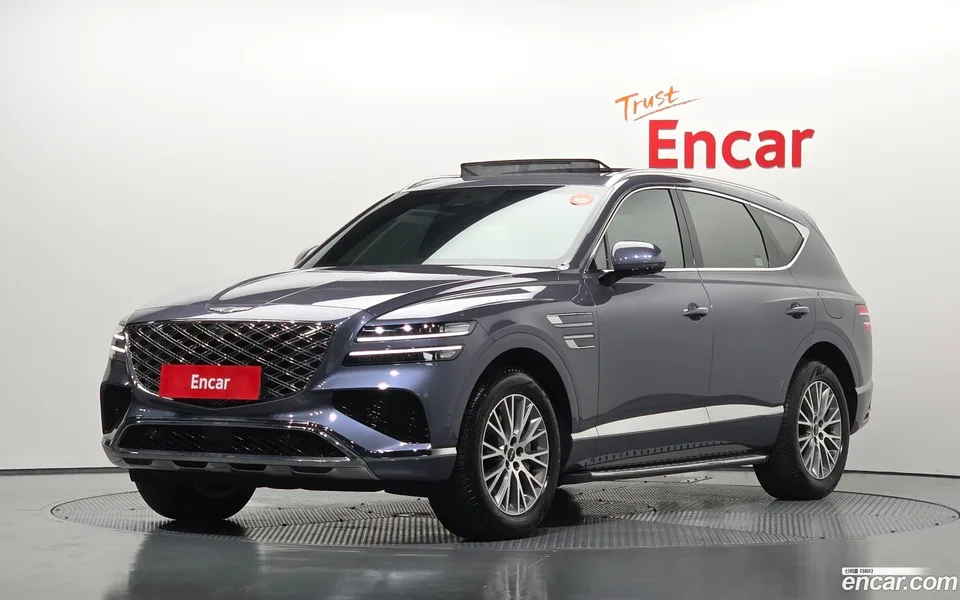 Genesis GV80 2.5T AWD 2025 — photo 1, buy with delivery to Moscow